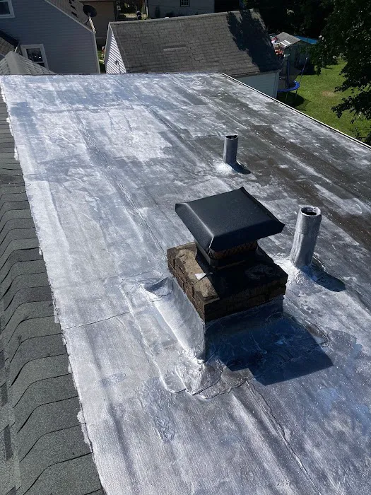 Sombreros Roofing Picture 10