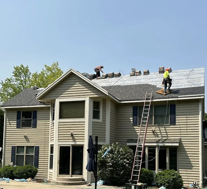 CustomCraft Roofing & Construction, LLC Picture 1