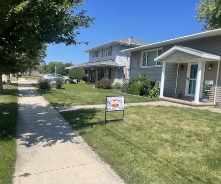 MBE ROOFING SPECIALISTS LLC