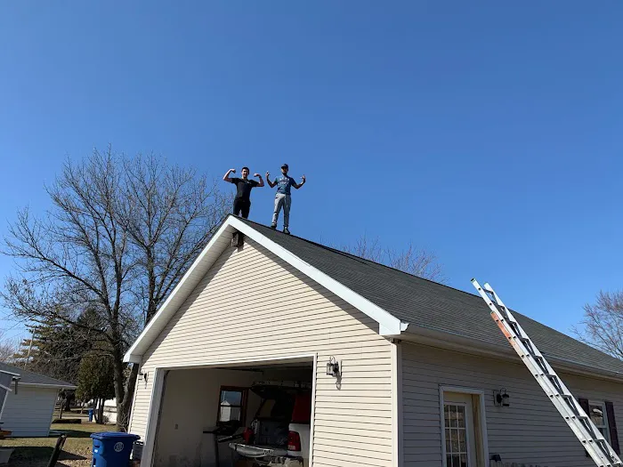 MBE ROOFING SPECIALISTS LLC Picture 7