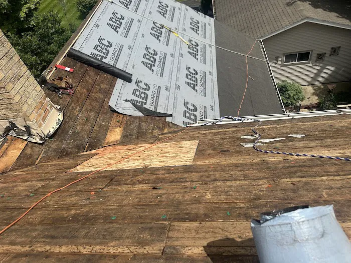 G would Exteriors Picture 3