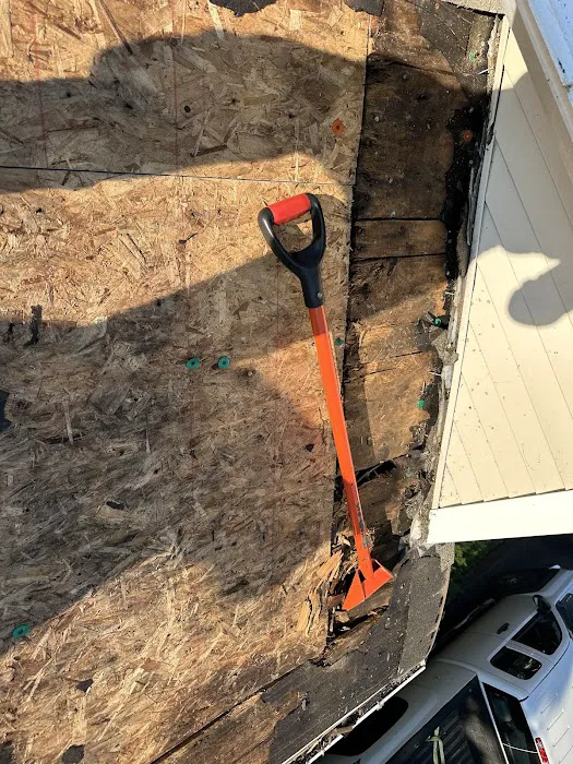 G would Exteriors Picture 2