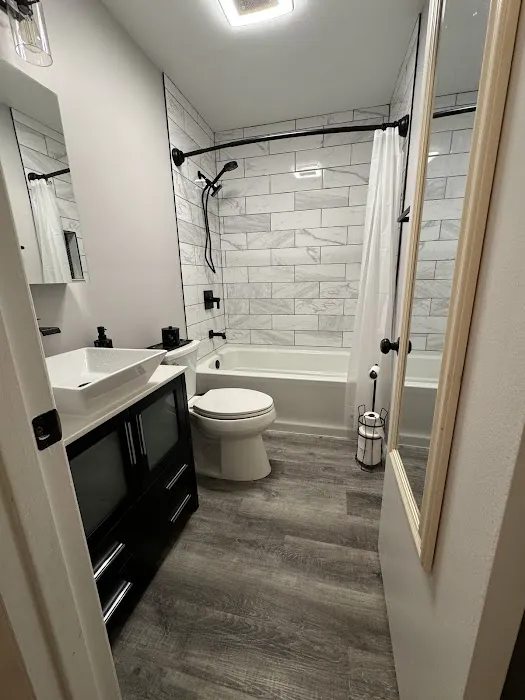 Wigg Brothers, C & E Construction of Sheboygan Picture 2