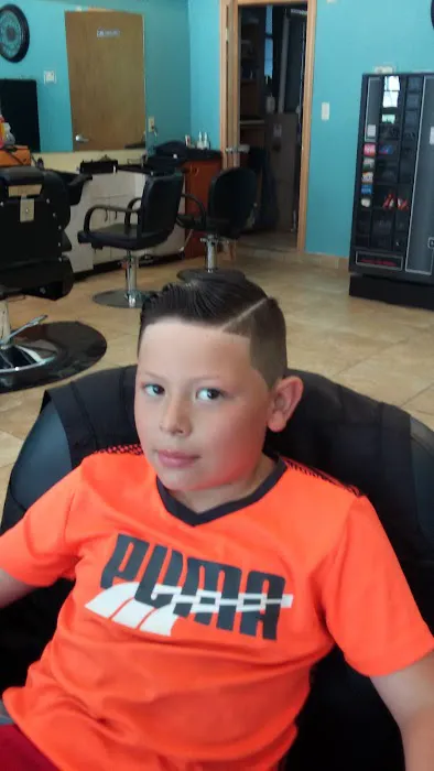 Mullens Siding & Roofing Picture 1