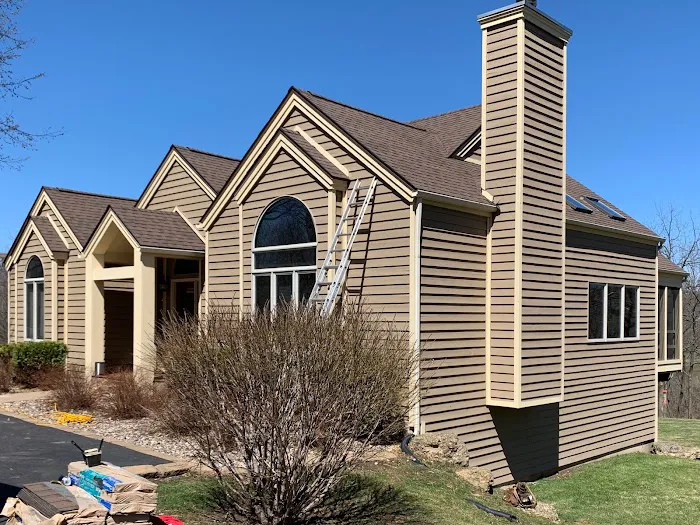 Strictly Shingles Roofing Picture 4