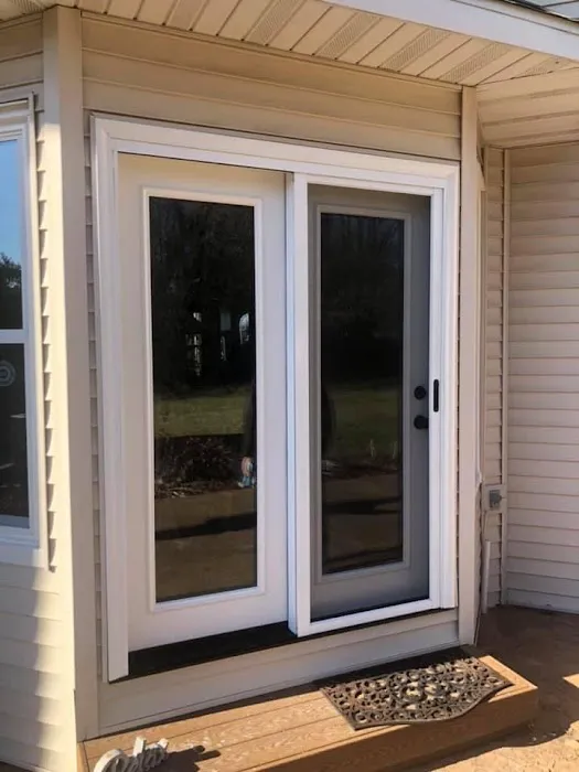 Rockford Siding and Windows LLC Picture 1