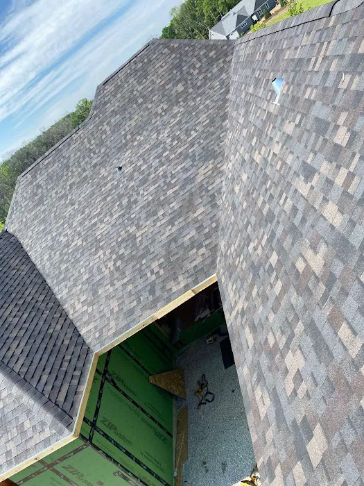 E&R Roofing Contractors Picture 1