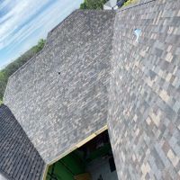 E&R Roofing Contractors ico