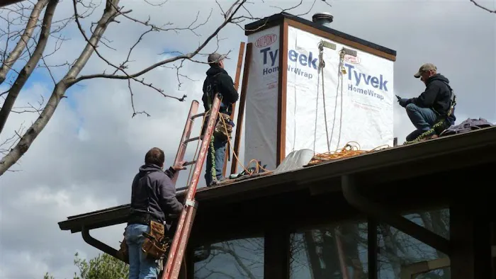 Heinrichs Roofing & Siding, Inc Picture 2