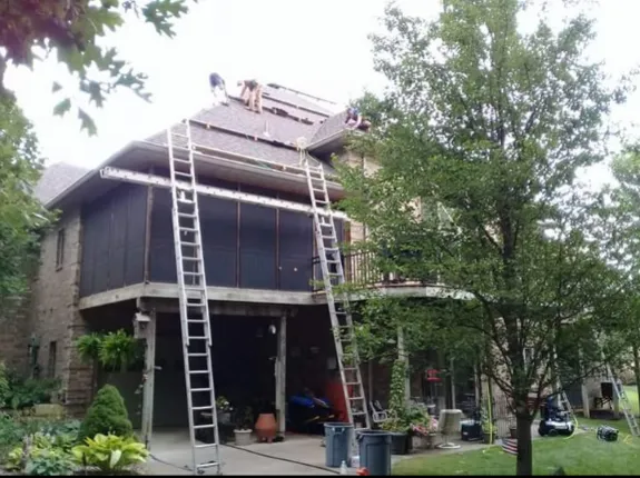 Professional Roofing Picture 9