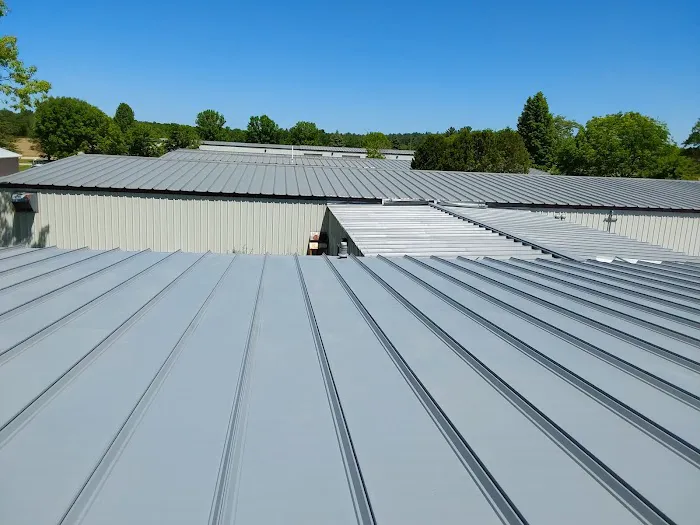 Summit Roofing Solutions LLC Picture 1