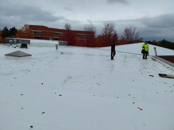 Summit Roofing Solutions LLC Picture 5