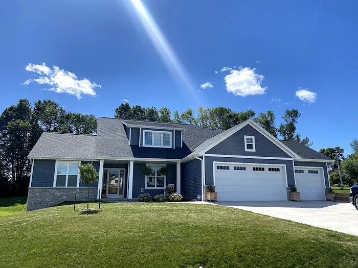 Valley Exteriors Picture 5