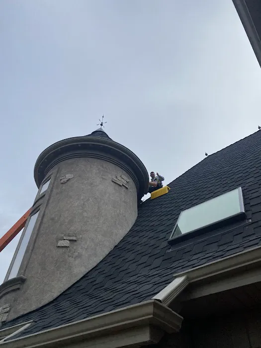 Wisconsin Seamless Gutters Picture 2