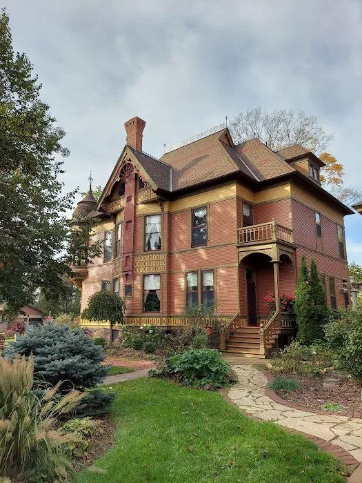 GO-GETTER ROOFING Picture 6