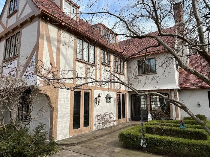 RENAISSANCE Historic Exteriors Picture 2