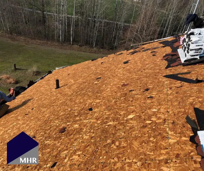 MHR Roofing and Improvements Picture 9
