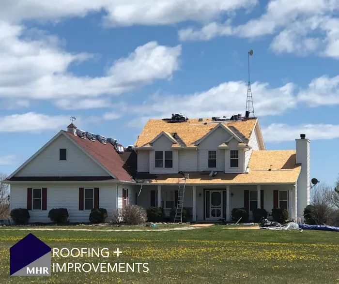 MHR Roofing and Improvements Picture 10