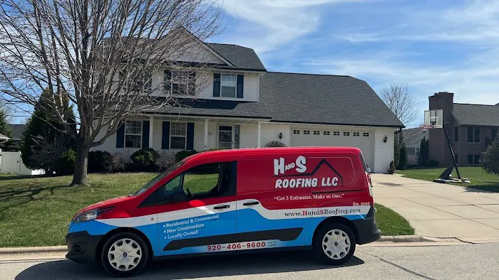 H AND S Roofing LLC Picture 5