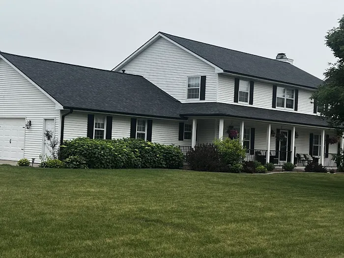 Pierce Roofing Picture 1