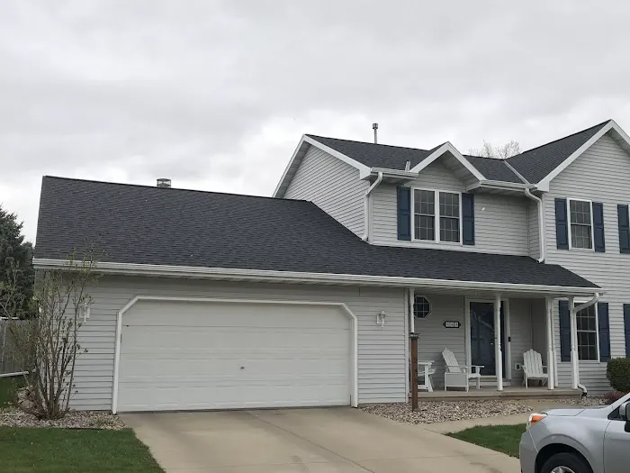 Badger State Roofing Picture 1