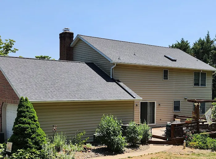 Mid Atlantic Gutters and Roofing Picture 2