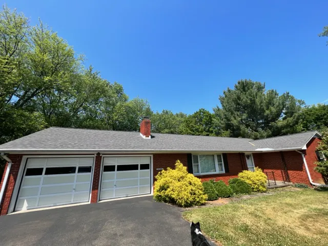 Peak Roofing, LLC Picture 3