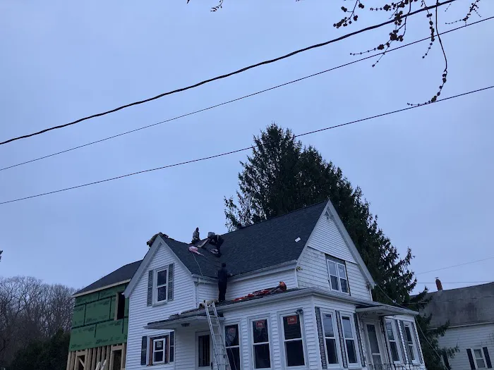 Jennifer construction Roofing Picture 5