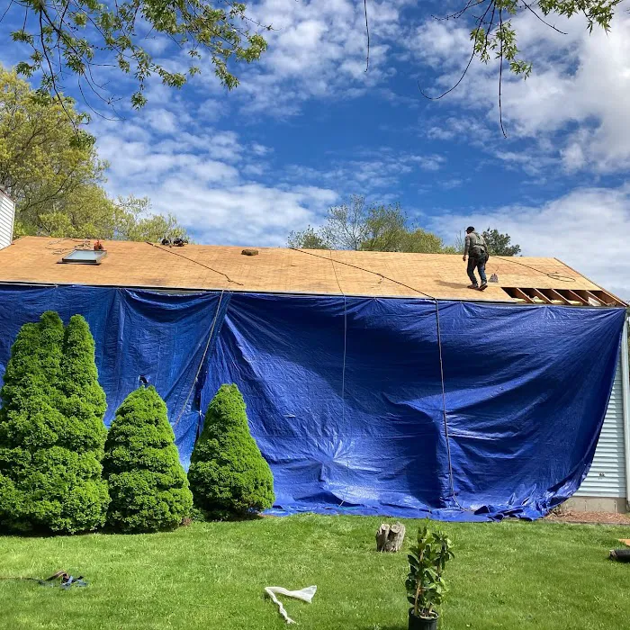 Jennifer construction Roofing Picture 10