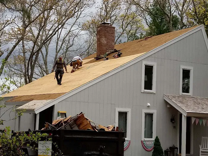 Cape Cod Roofing and Siding Picture 1