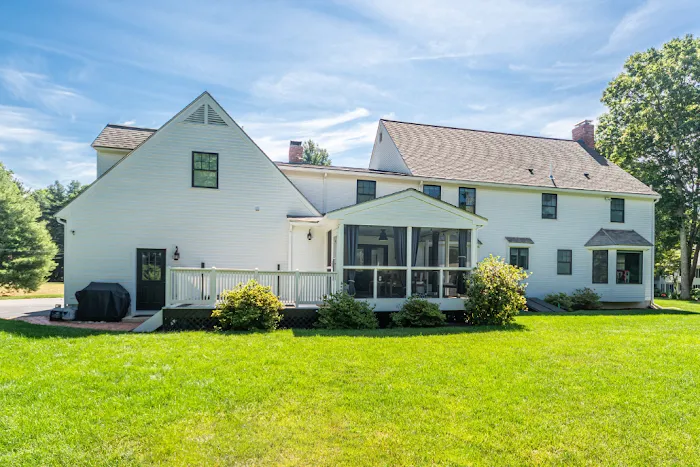 United Home Experts Picture 8