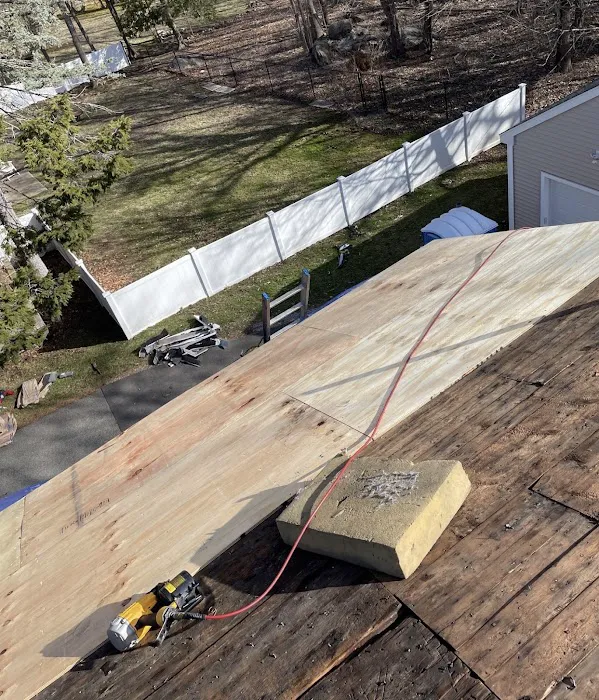 Mario's Roofing Picture 6