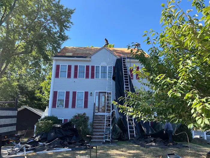 MassTech Roofing & Building Picture 6