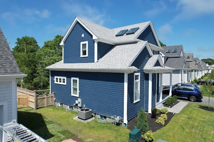 LIONS Siding and Roofing Experts Picture 7