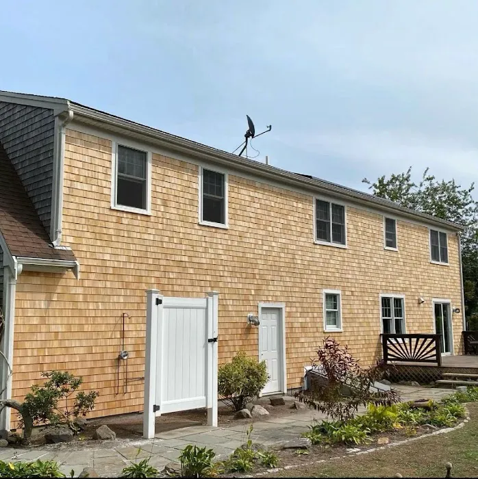 LIONS Siding and Roofing Experts Picture 4