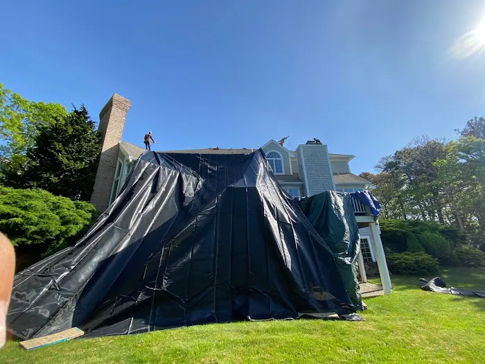 LIONS Siding and Roofing Experts Picture 8