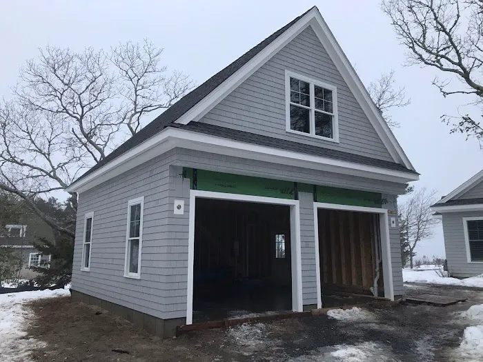 LIONS Siding and Roofing Experts Picture 6