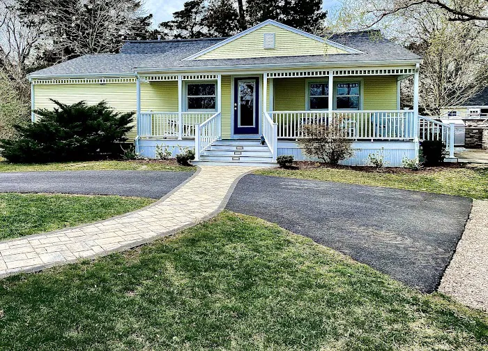 LIONS Siding and Roofing Experts Picture 2