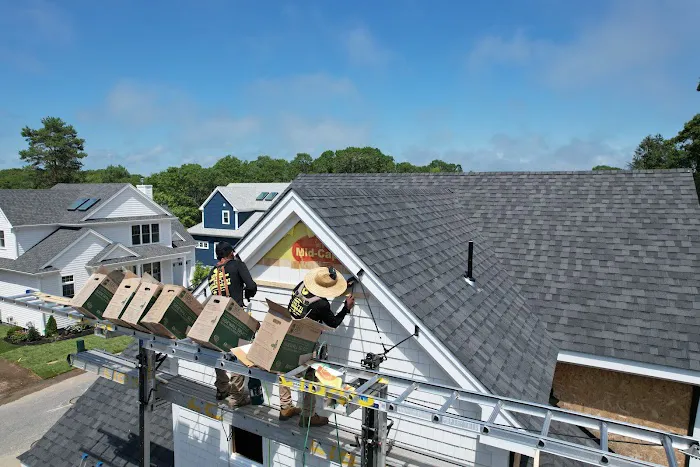 LIONS Siding and Roofing Experts Picture 10