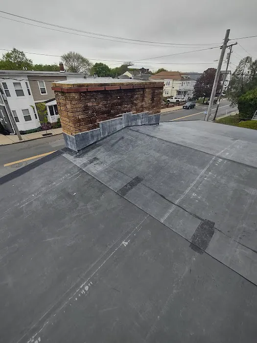 O'LYN Roofing Picture 1