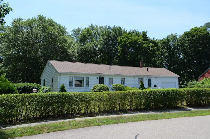 O'LYN Roofing Picture 9