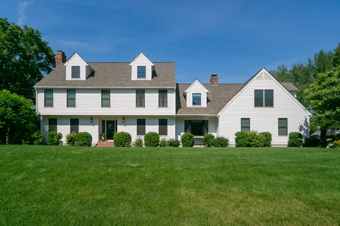 United Home Experts Picture 9