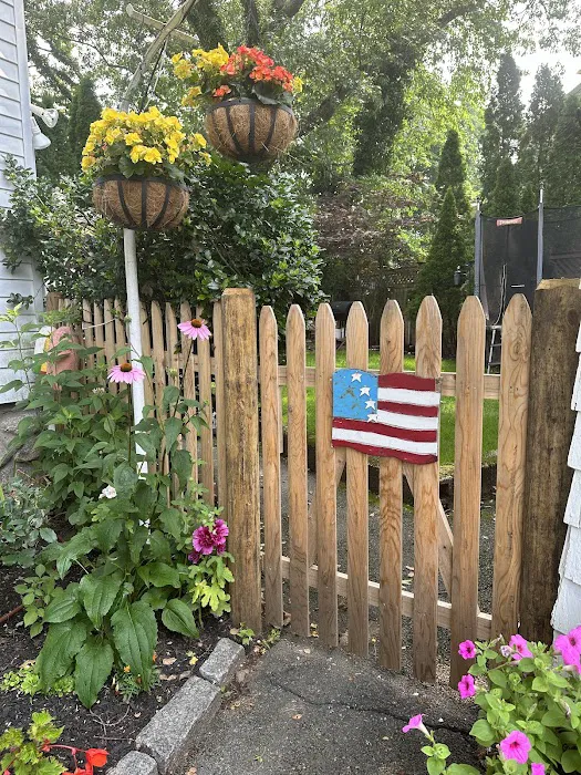 B&D CONSTRUCTION & PAINTING Picture 3