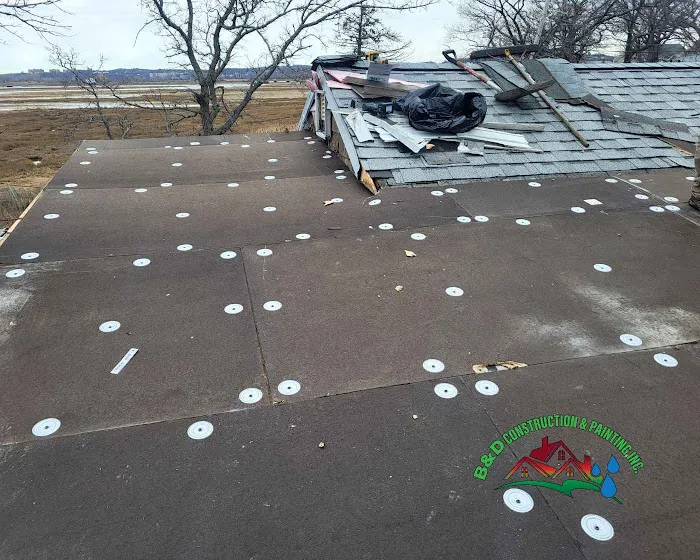 B&D CONSTRUCTION & PAINTING Picture 8