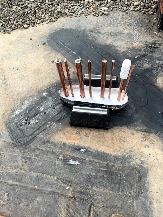 AVERY'S GENERAL CONSTRUCTION Picture 9