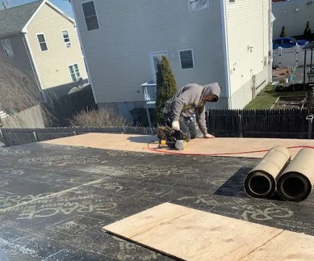DaSilva Roofing LLC