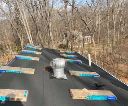 Roofer of North Salem