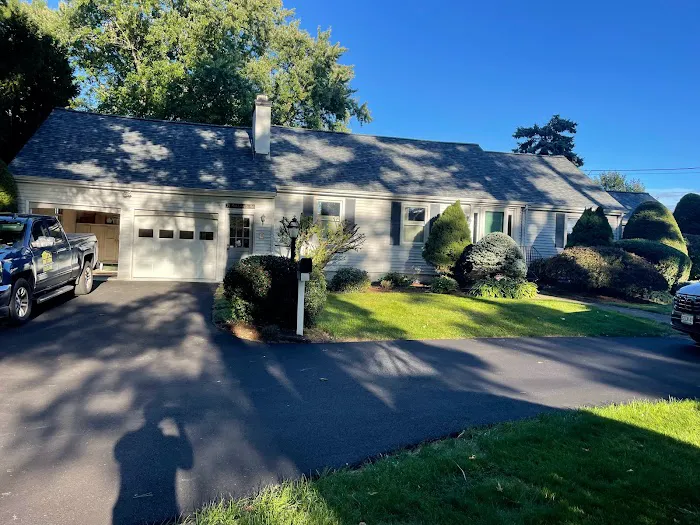 Roofers Edge & Siding Inc Picture 7