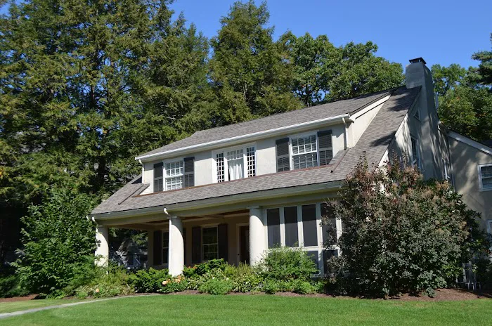 O'LYN Roofing Picture 4