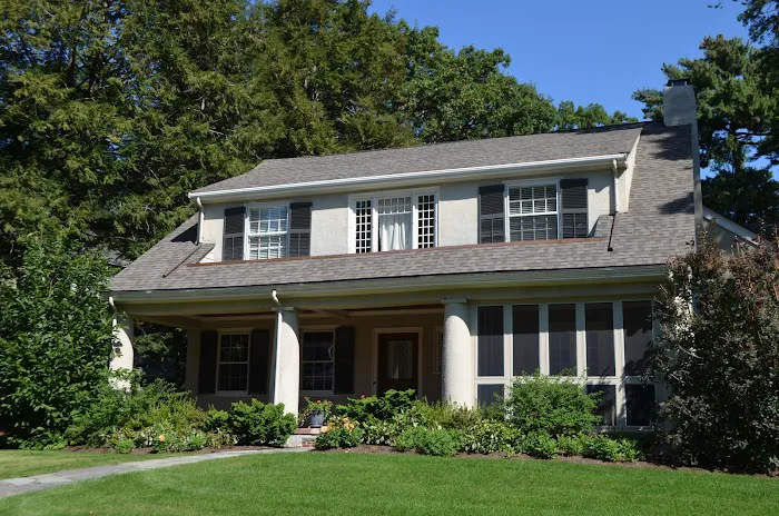 O'LYN Roofing Picture 3